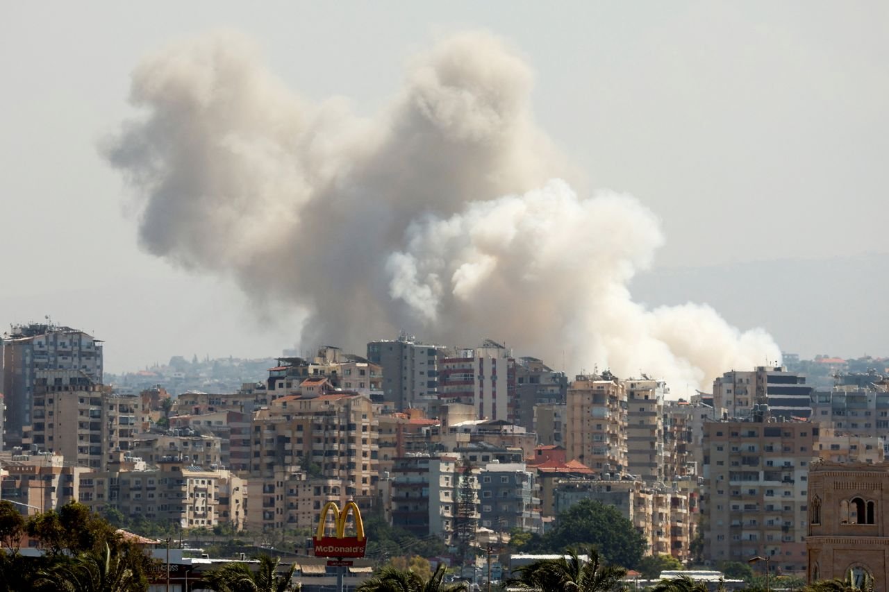 Breaking News Israel strikes Hezbollah targets as conflict intensifies. Report by CNN News