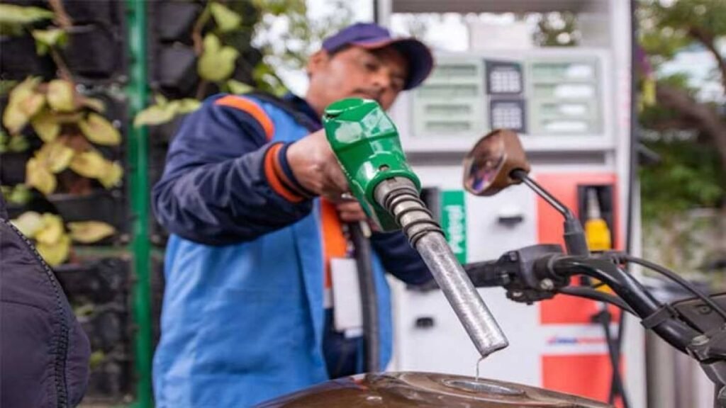 Breaking news Govt reduces petrol and diesel prices to provide relief to public.